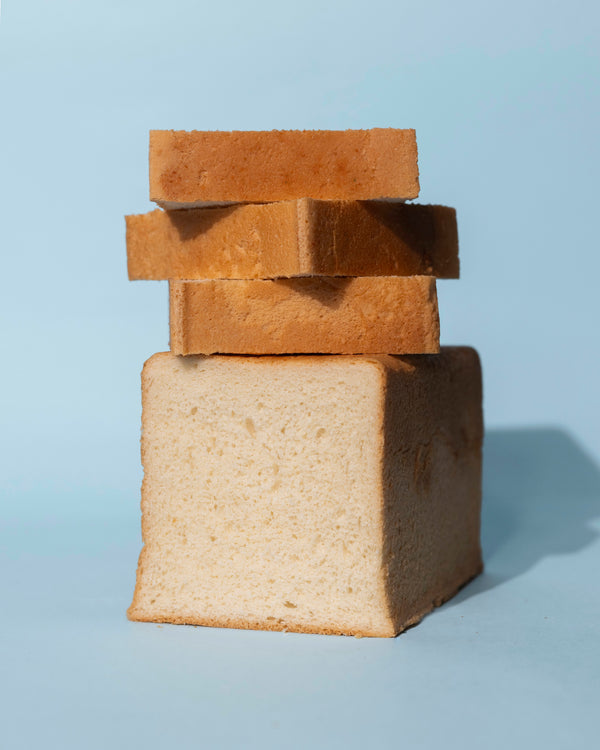 THE BREAD LOVER